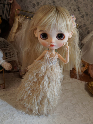 Blythe feather slip dress for ob22 & ob24