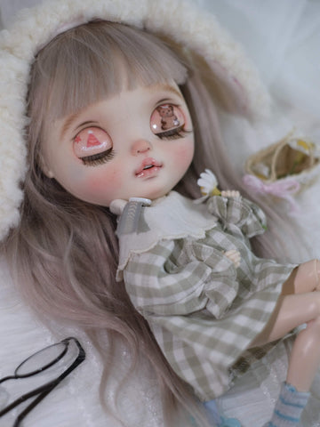 Custom Blythe Doll- Bella