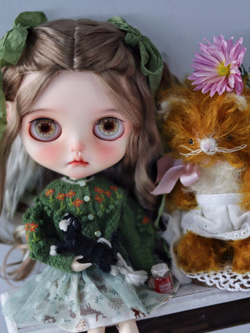 Custom Blythe Doll- Molly